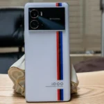 iQOO 15 Launches With Samsung 2K M14 LEAD OLED Display, Setting a New Benchmark for Flagship